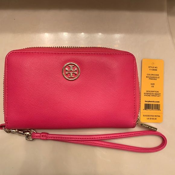 Handbags - Tory Burch Robinson Smart Phone Wristlet